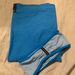 Black/blue vinyasa scarf